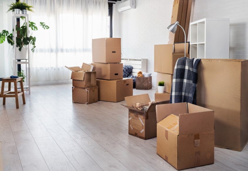 The Benefits of Hiring a Moving Company